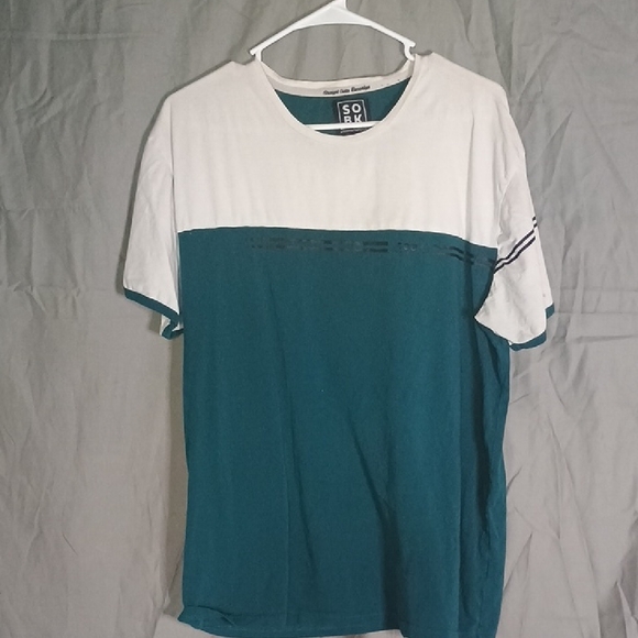Supreme Cotton Two-Tone Teal and White Tee - Picture 1 of 4